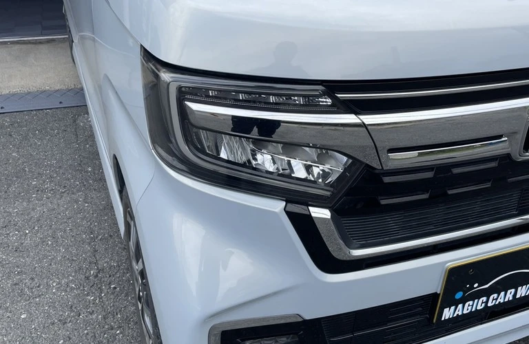 ホンダNBOXバックドアの凹み修理 | 伊勢崎市の洗車コーティング・デントリペア専門店